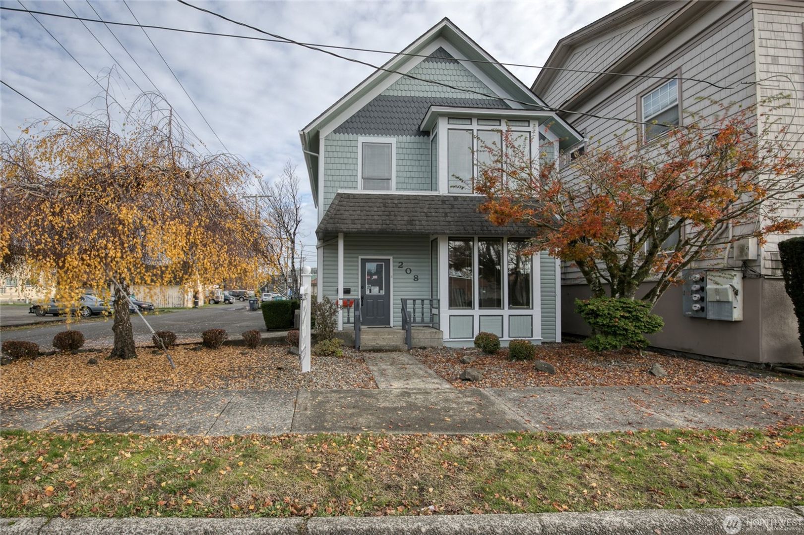 Aberdeen Apartment: 208 N. "H" Street