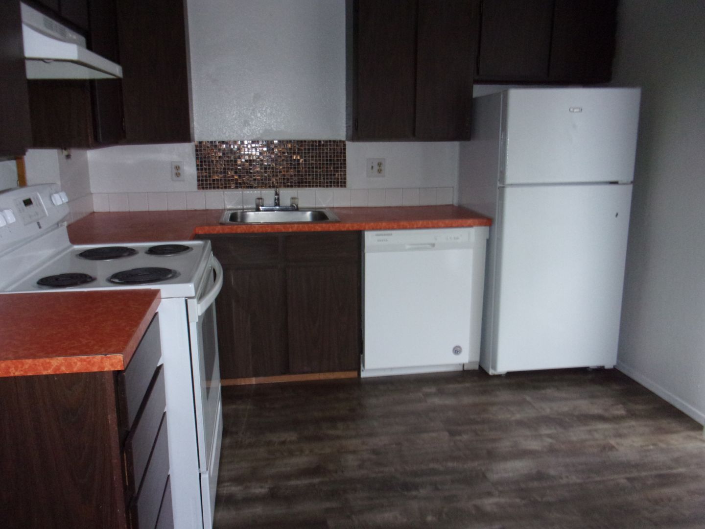 Hoquiam Apartment: 2211 Sumner Ave