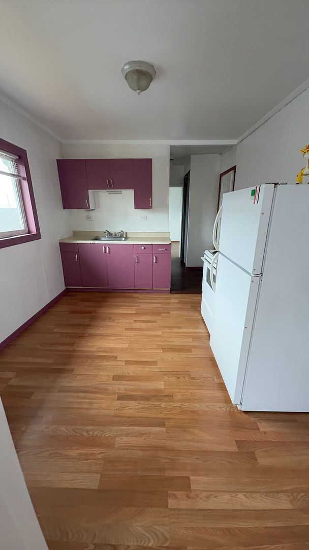 Hoquiam Apartment: 520 Karr Street