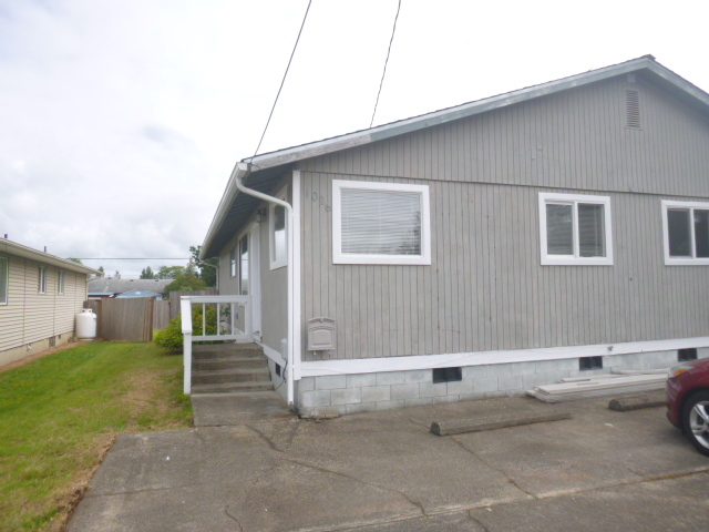 Aberdeen House: 1026 Lindstorm