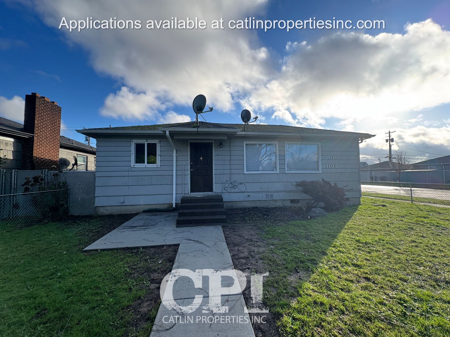 Longview House: 1106 16th Avenue