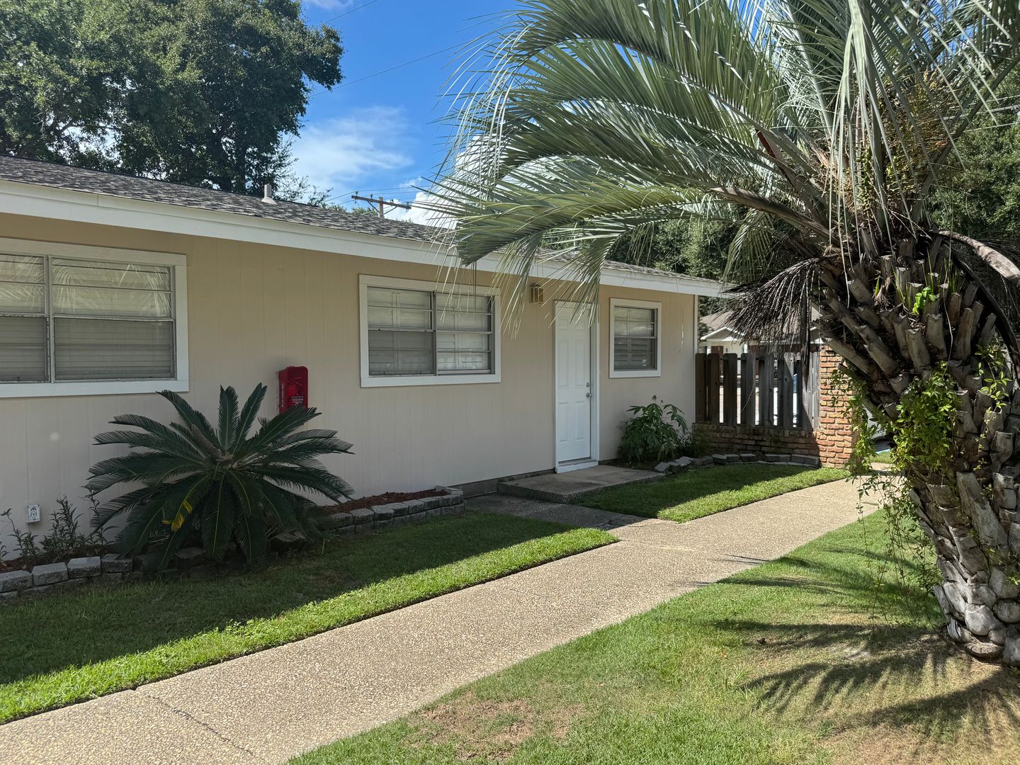Gulf Shores Apartment: 229 E 21st Avenue
