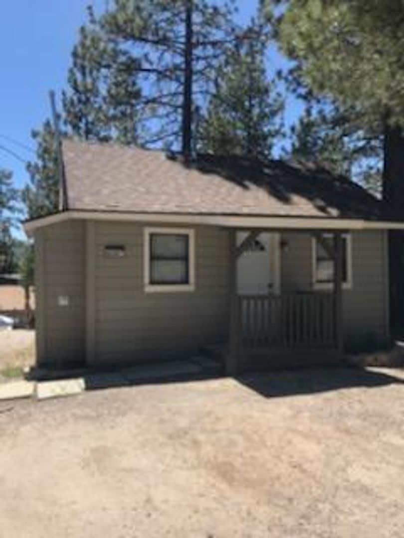 Big Bear Lake House: 40067 Forest #A
