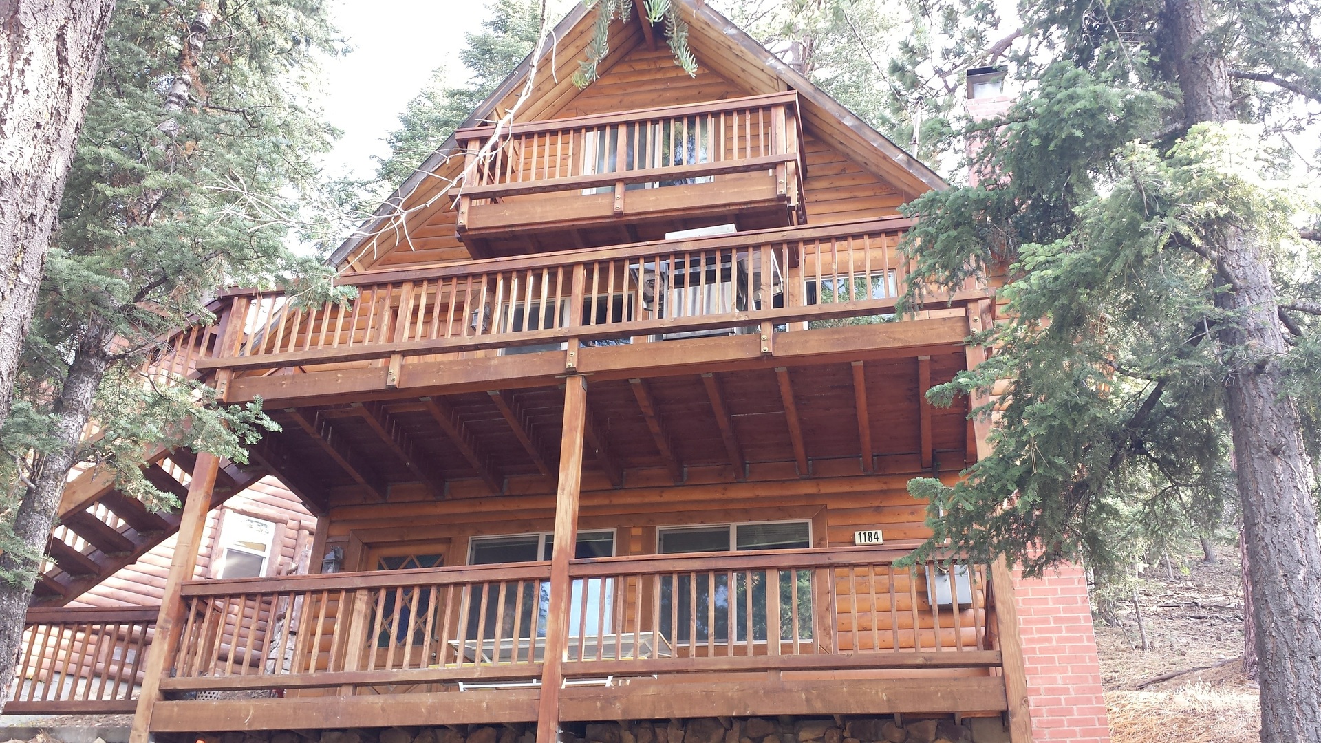 Big Bear Lake House: 1184 Club View