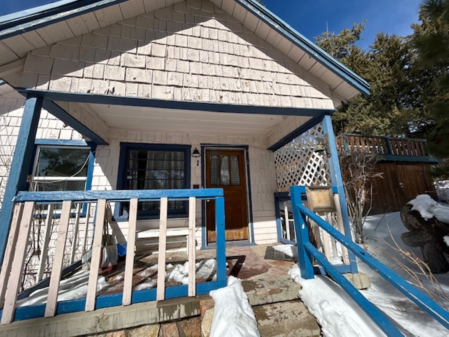 Big Bear Lake Apartment: 40074 Big Bear Blvd