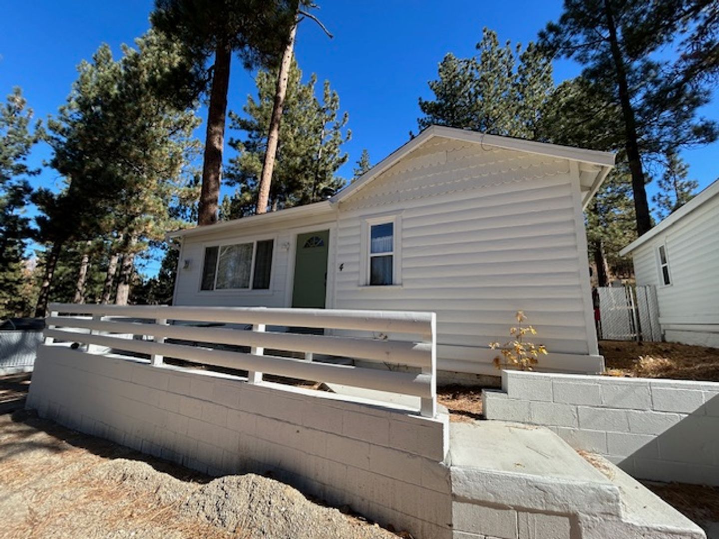 Big Bear Lake Apartment: 784 Berkley Lane