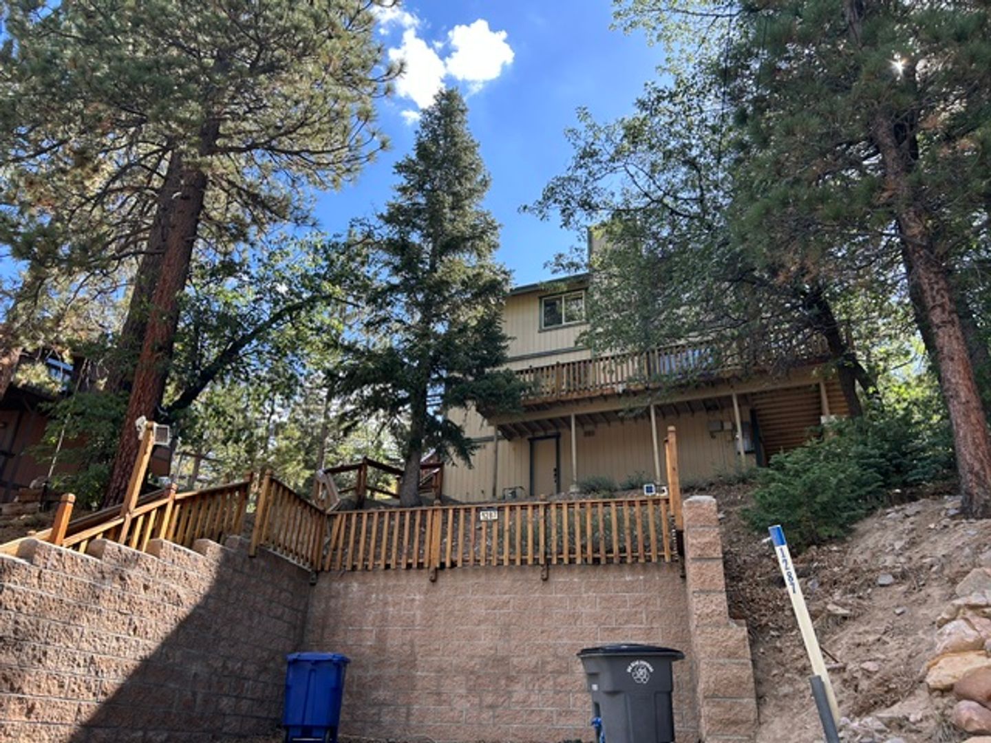 Big Bear Lake House: 1287 Sand Canyon Court