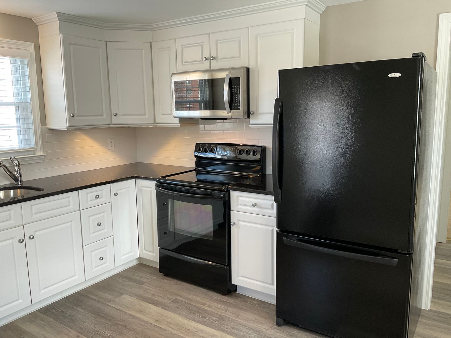 Middletown Apartment: 61 South Main Street