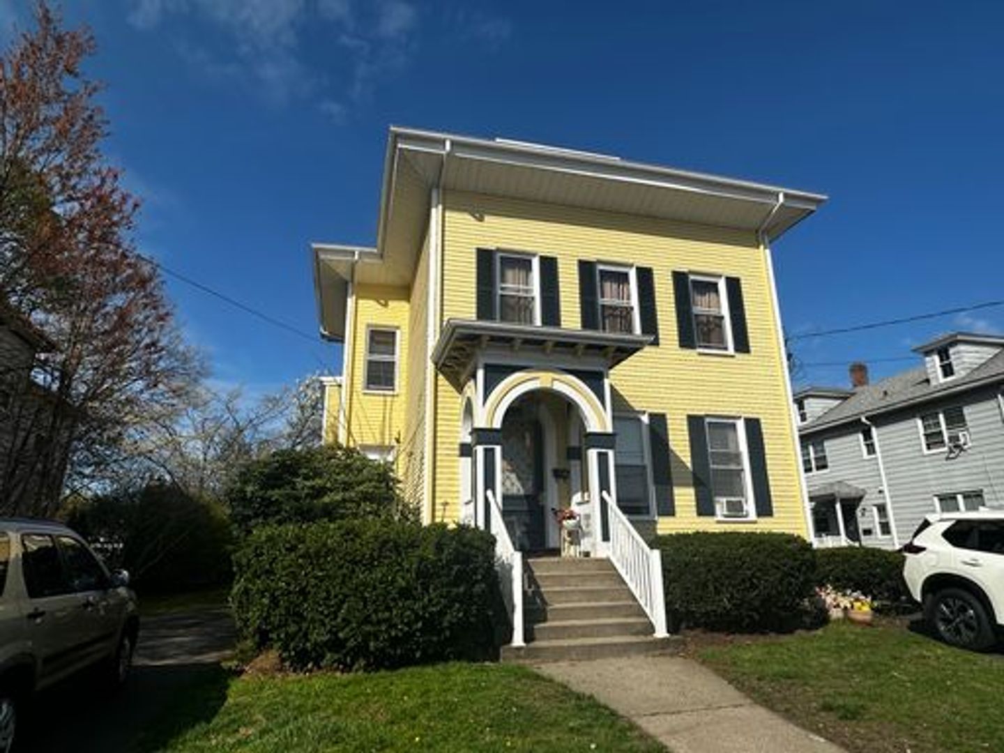 Middletown Apartment: 17 Broad Street