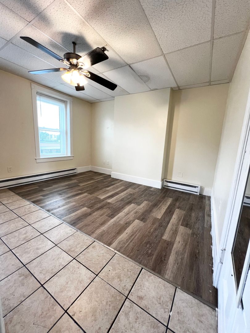 Middletown Apartment: 698 Main Street