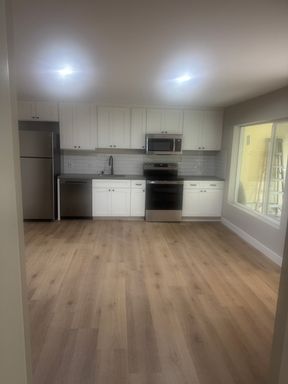 Modern 1 Bed / 1 Bath ADU in Oakland – photo 1