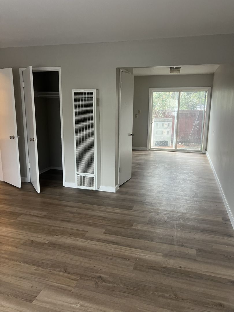 Hayward Apartment: 29324 Dixon Street