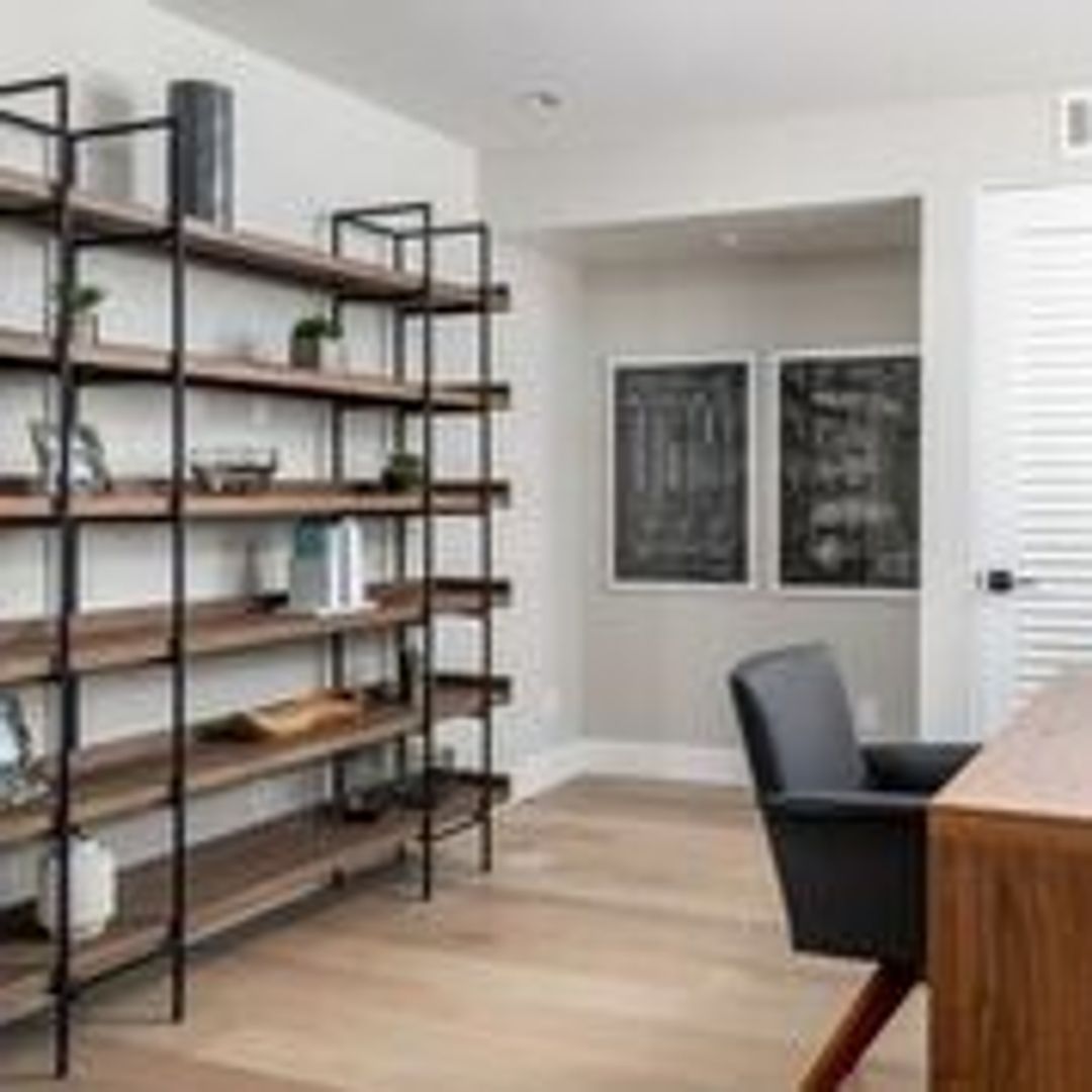 San Diego Apartment: 3104-3118 Garrison Street