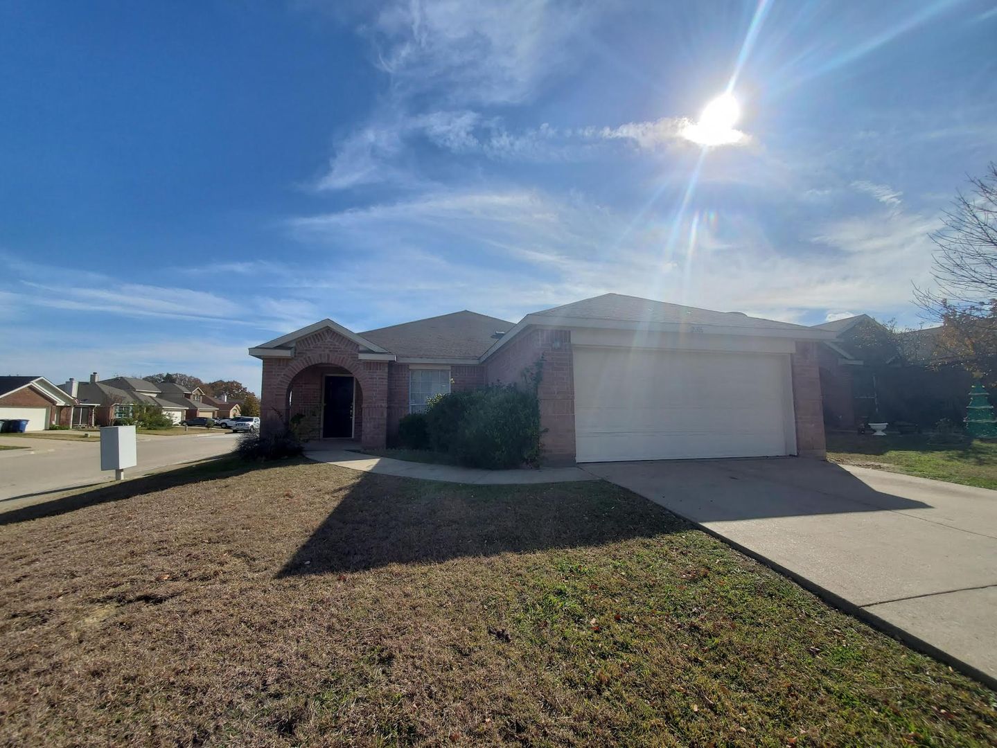 Dallas House: 2006 Bumelia Ct