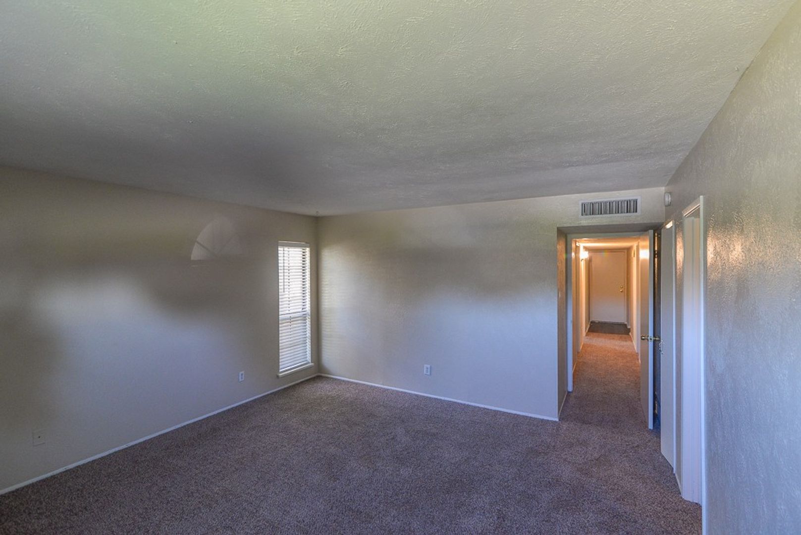 Plano House: 821 Stone Trail