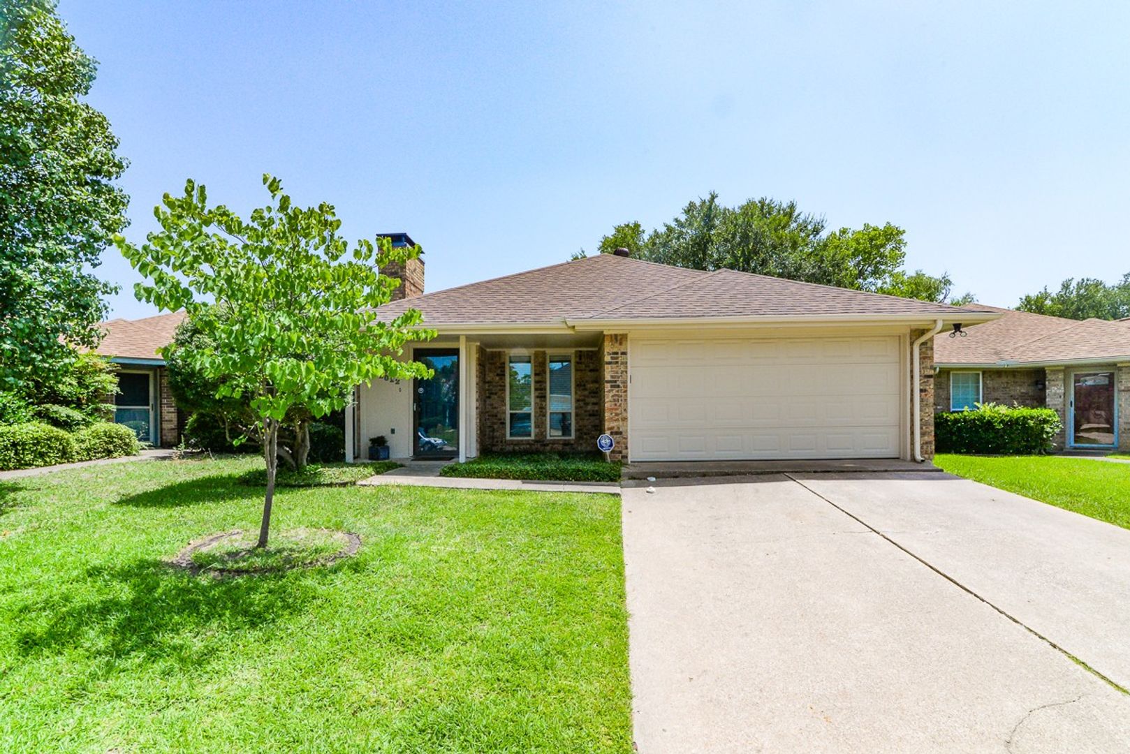 Carrollton House: 2022 Chalfont Dr