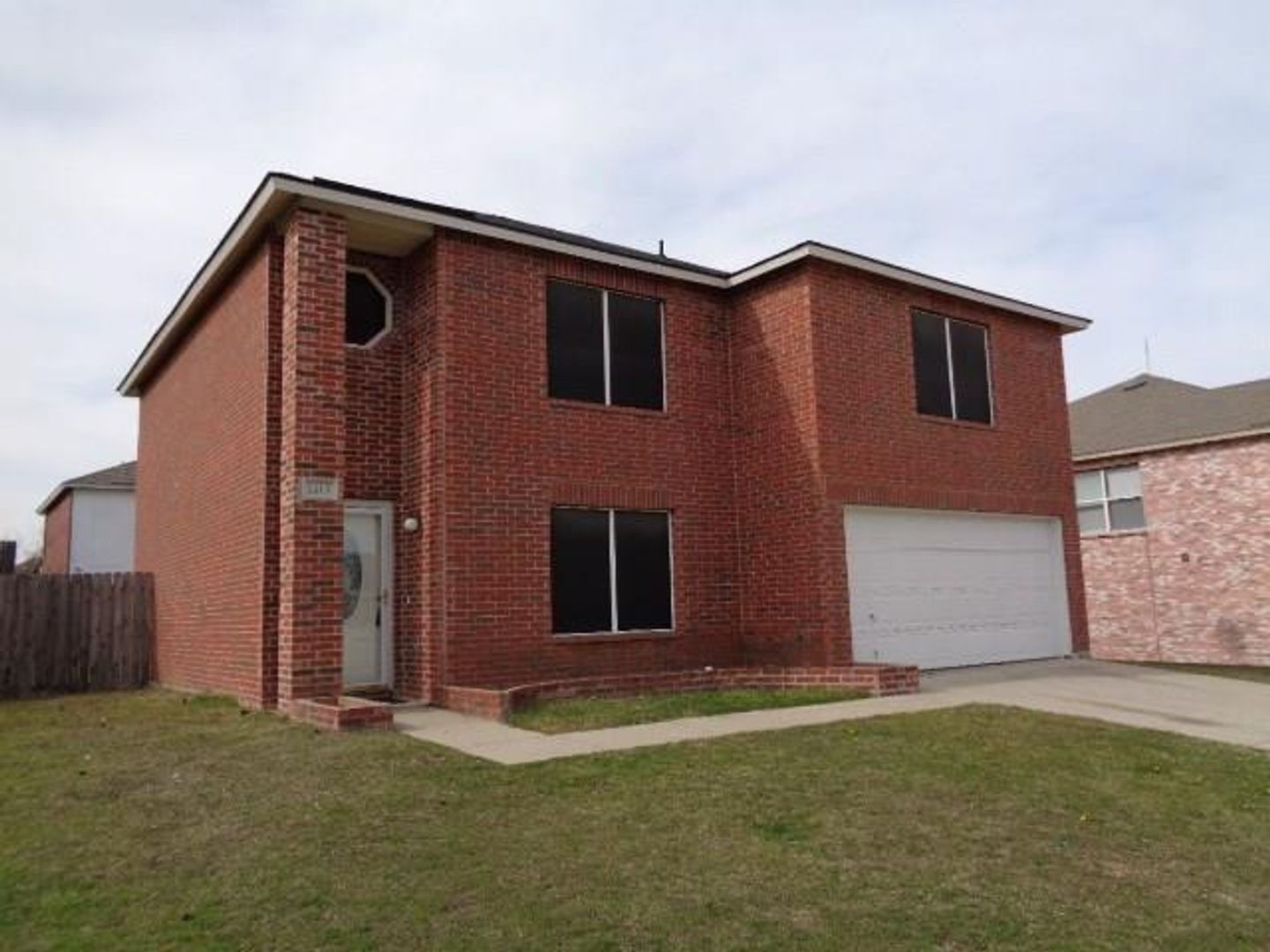 Spacious 4-Bedroom Home with Easy Access to Downtown Dallas