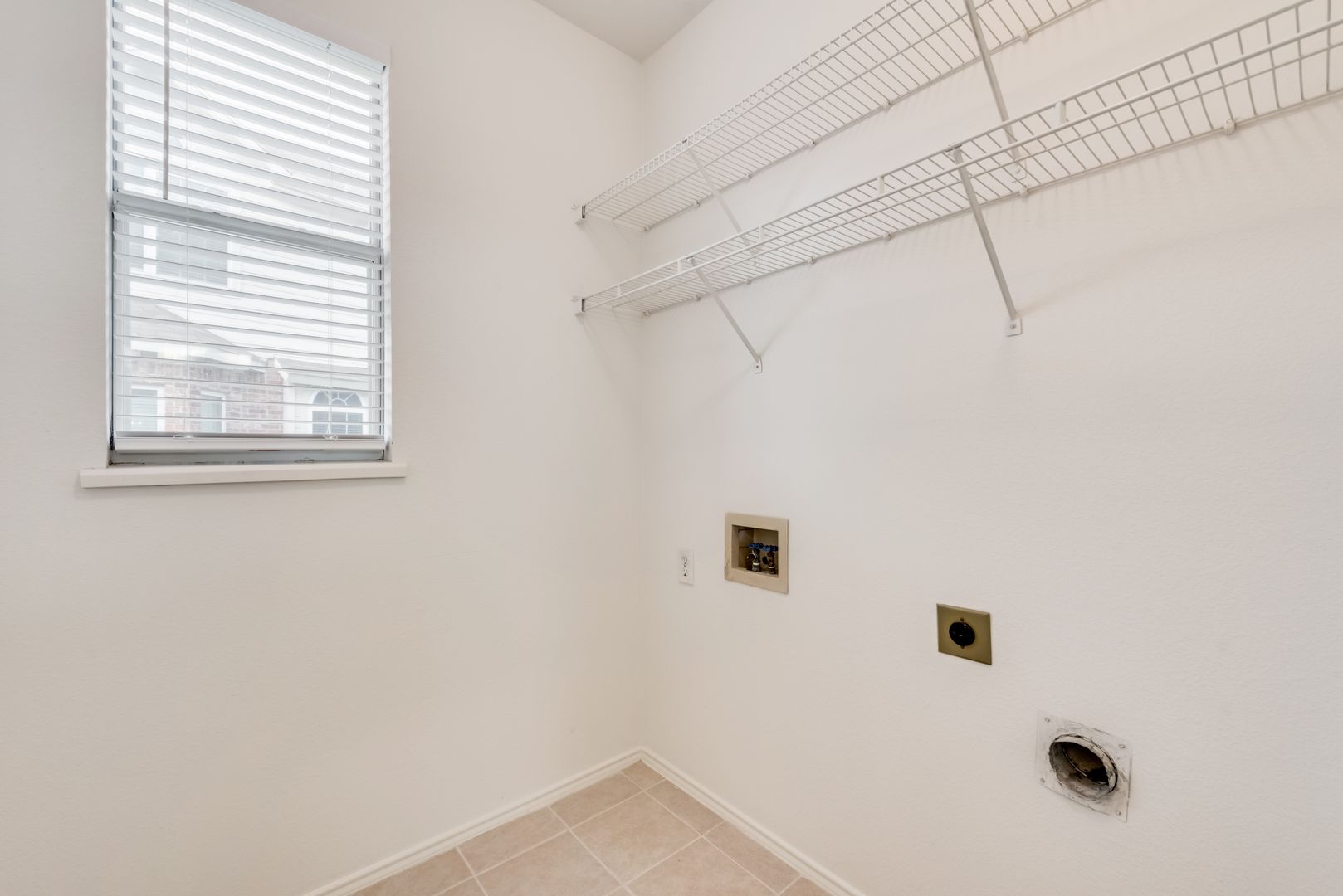 Richardson House: 3605 Carrington Dr