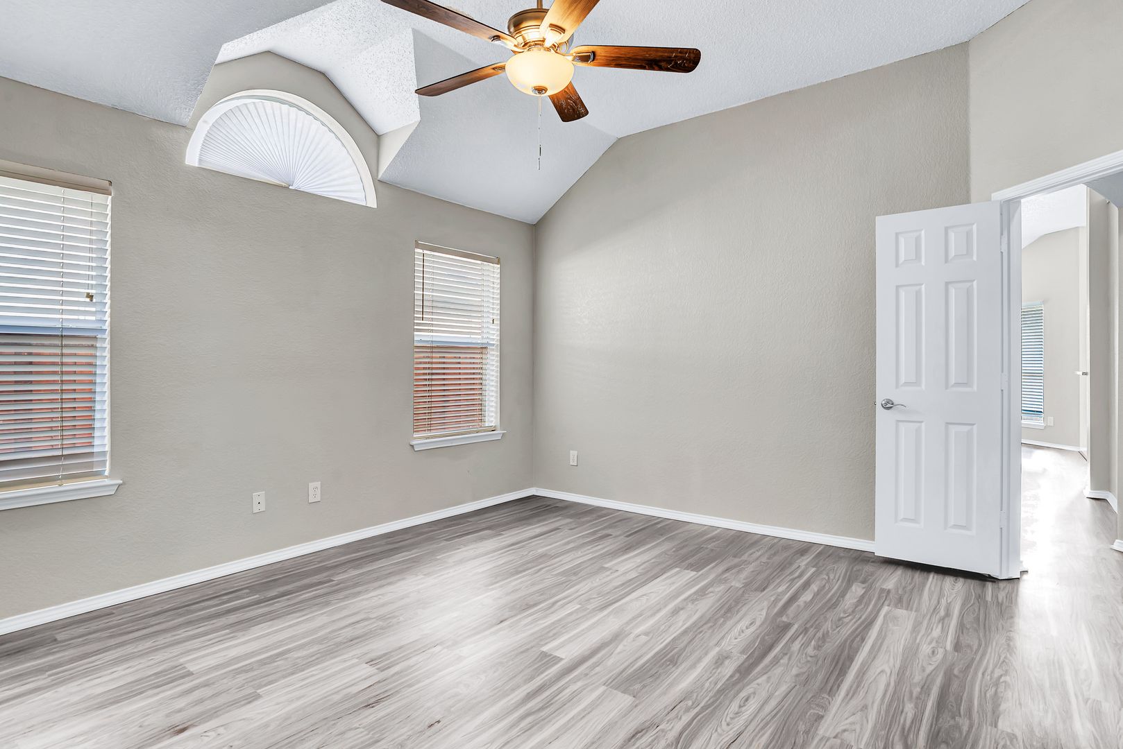 Frisco House: 11121 Covey Lane