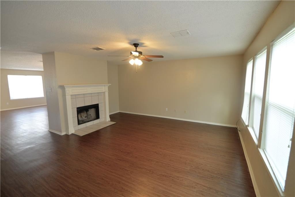 Cedar Hill House: 640 Gibson St