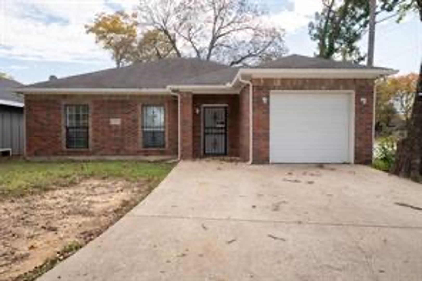 Dallas House: 1302 Hendricks Ave