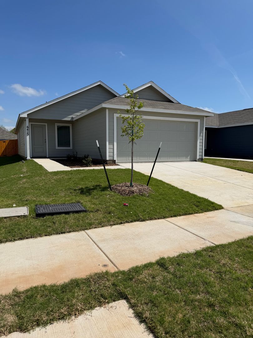 Princeton House: 6415 Longspur