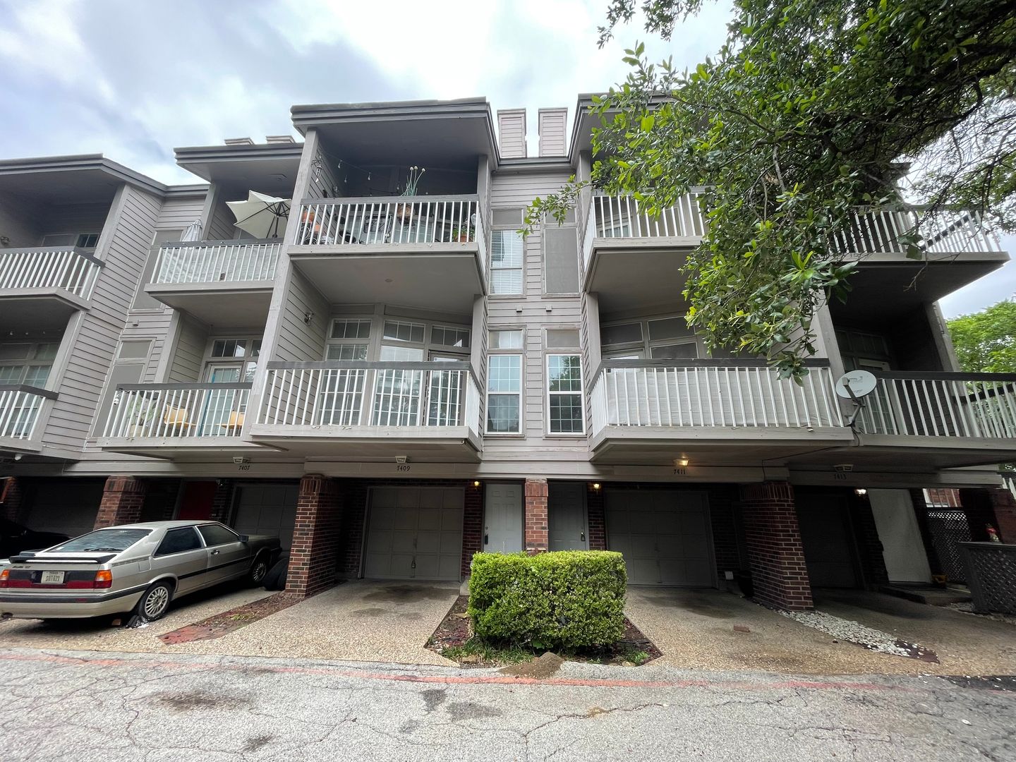 7474 Fair Oaks Ave #7409 2 of 11