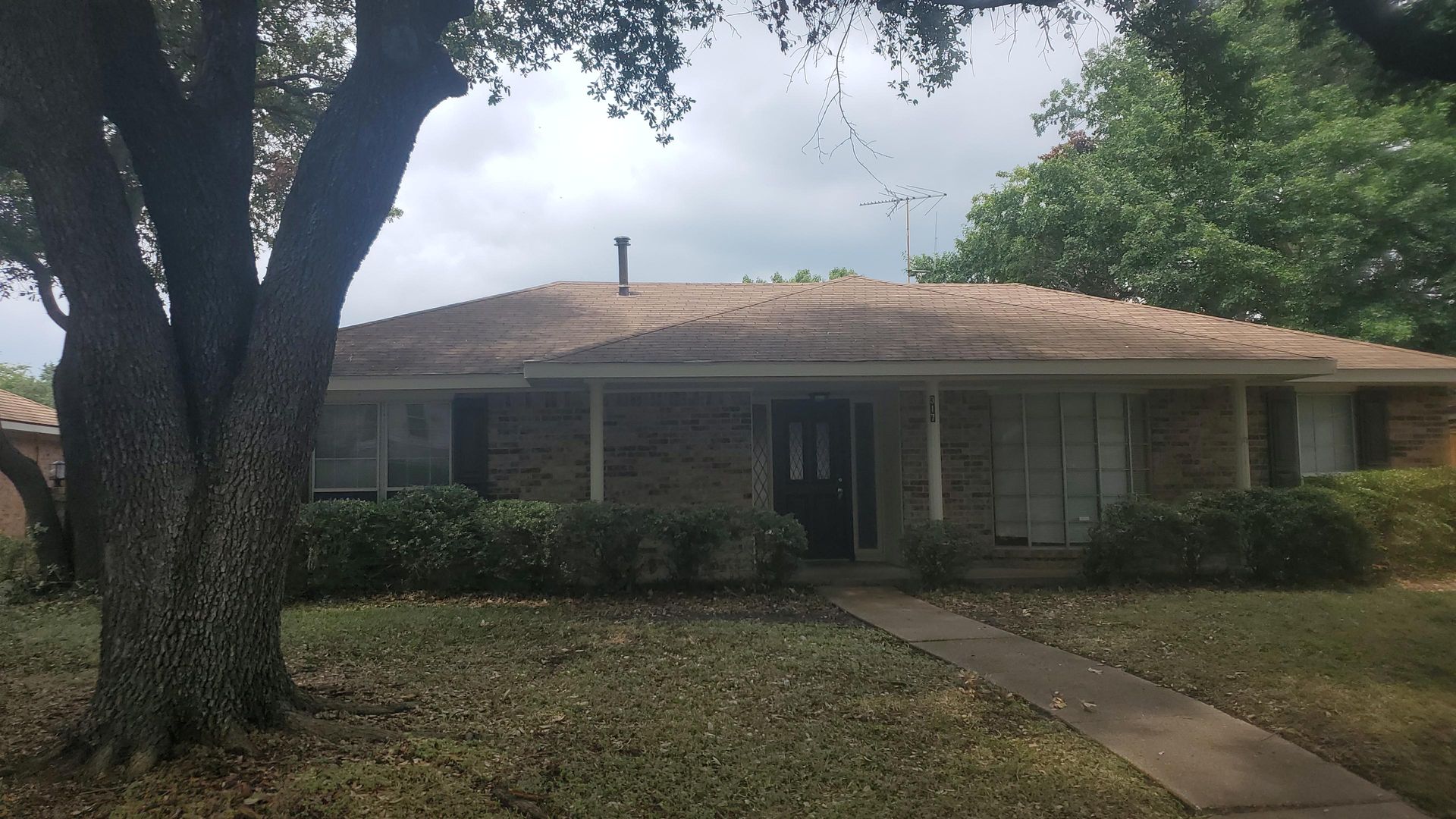 Garland House: 317 Doral Place