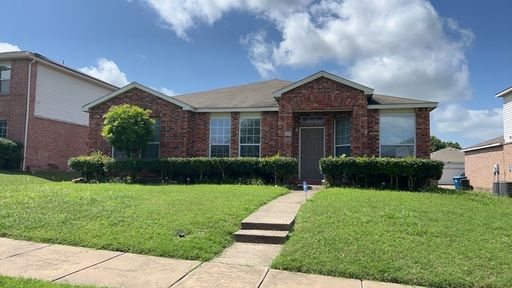 724 Courson, Desoto, TX 75150