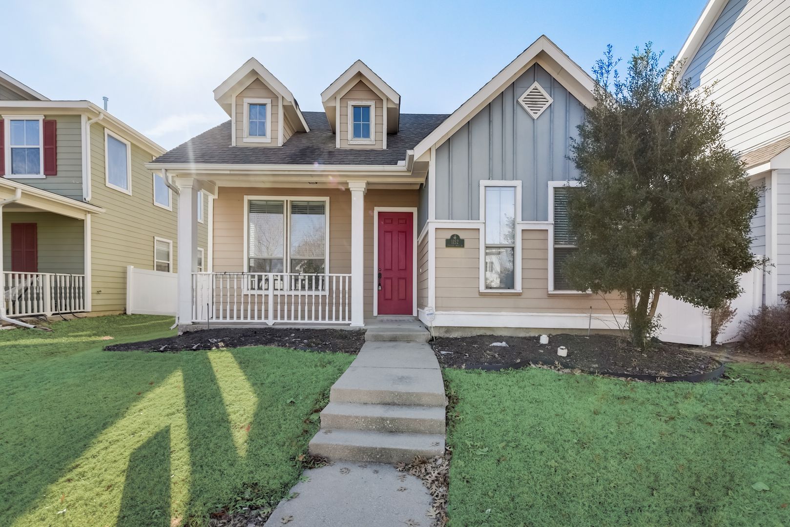 Savannah House: 1152 Spanish Moss