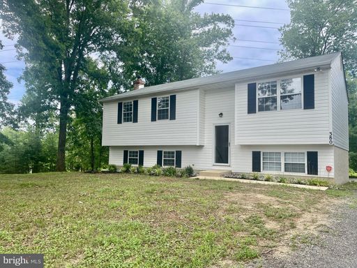MUST SEE! Ready for Occupancy!!!
