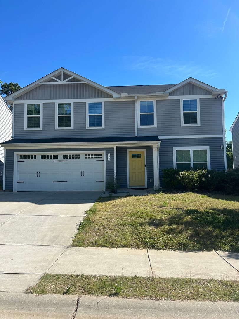 Greer House: 107 Ralston Place