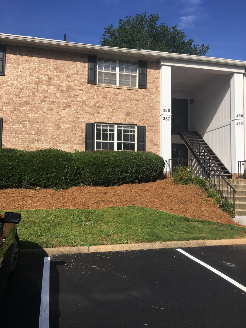 Greenville House: 925 Cleveland Street Unit 267