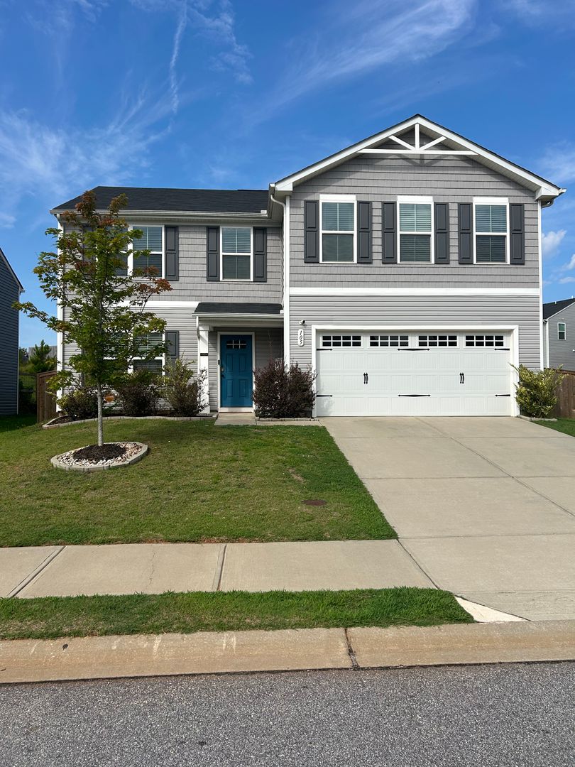 Greenville House: 105 Birchcane Rd