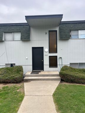 1 Bedroom with Large Patio - $500 OFF MOVE IN SPECIAL