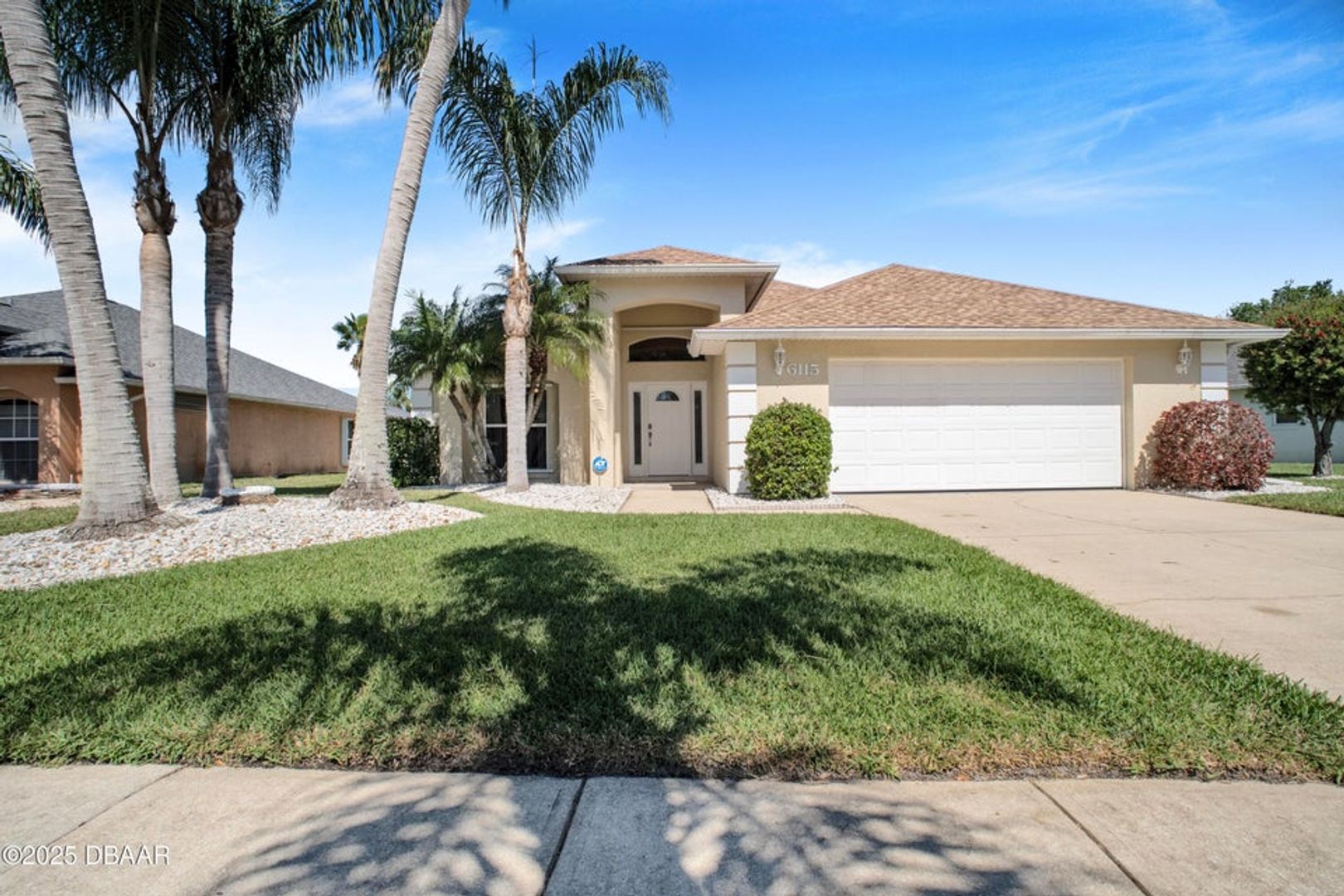 Port Orange House: 6115 Sabal Point Circle