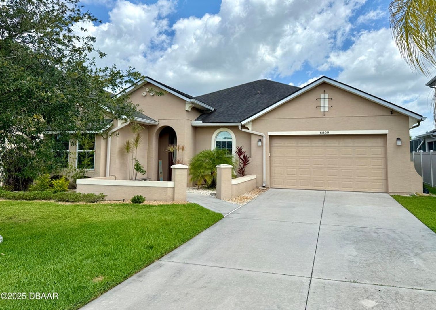 Port Orange House: 6809 Forkmead Lane