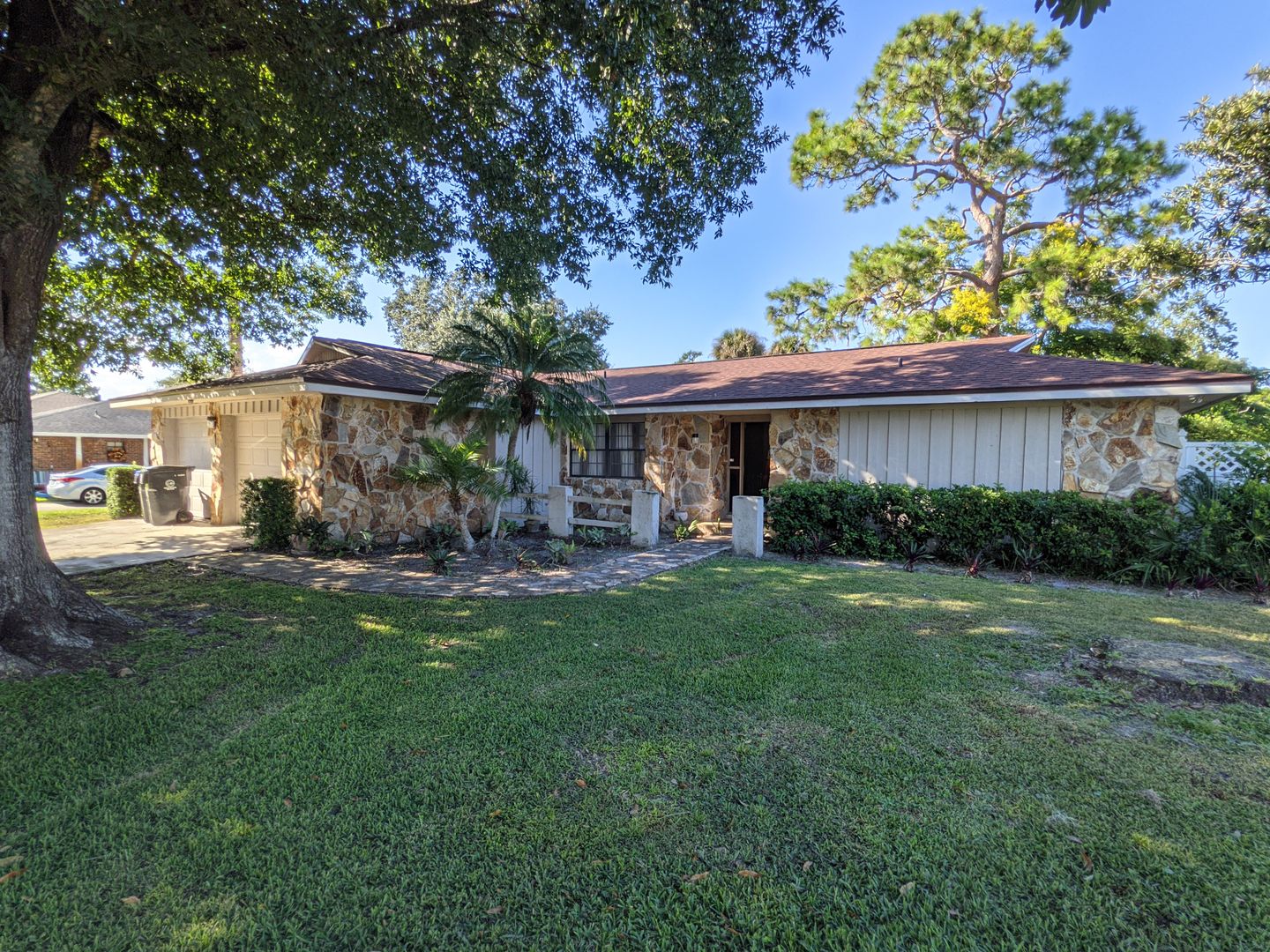 Titusville House: 4205 Grovewood Ln