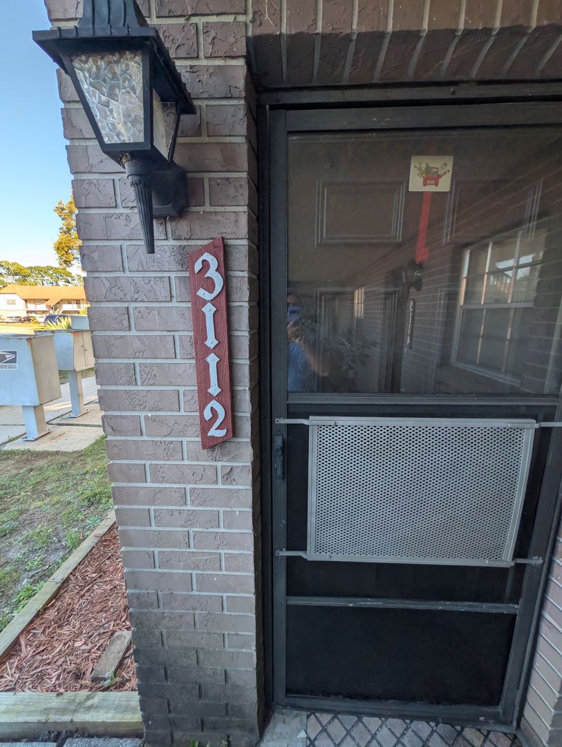 Titusville House: 3112 Sir Hamilton Cir