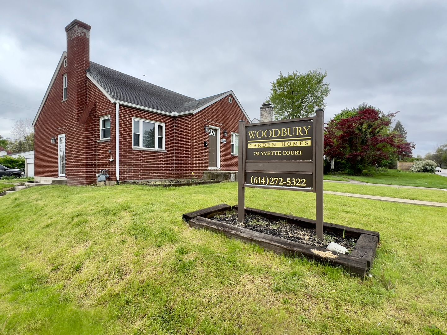 COLUMBUS Apartment: 751 YVETTE COURT