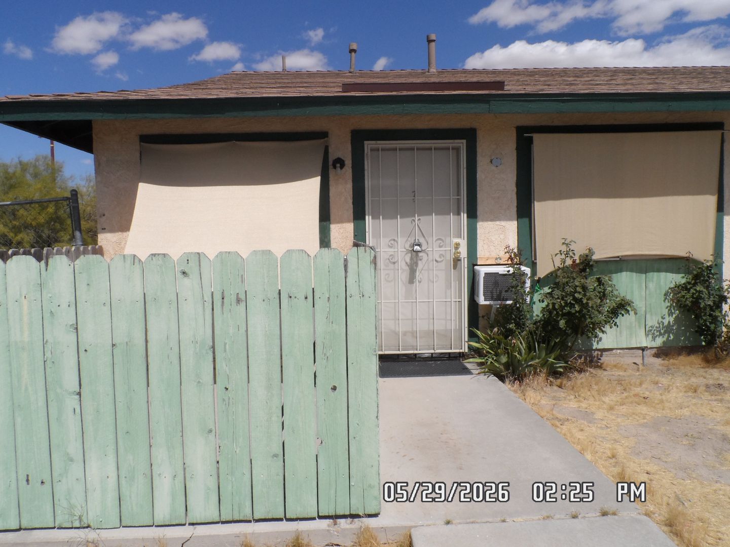 Apple Valley Apartment: 18344 Taloga Road