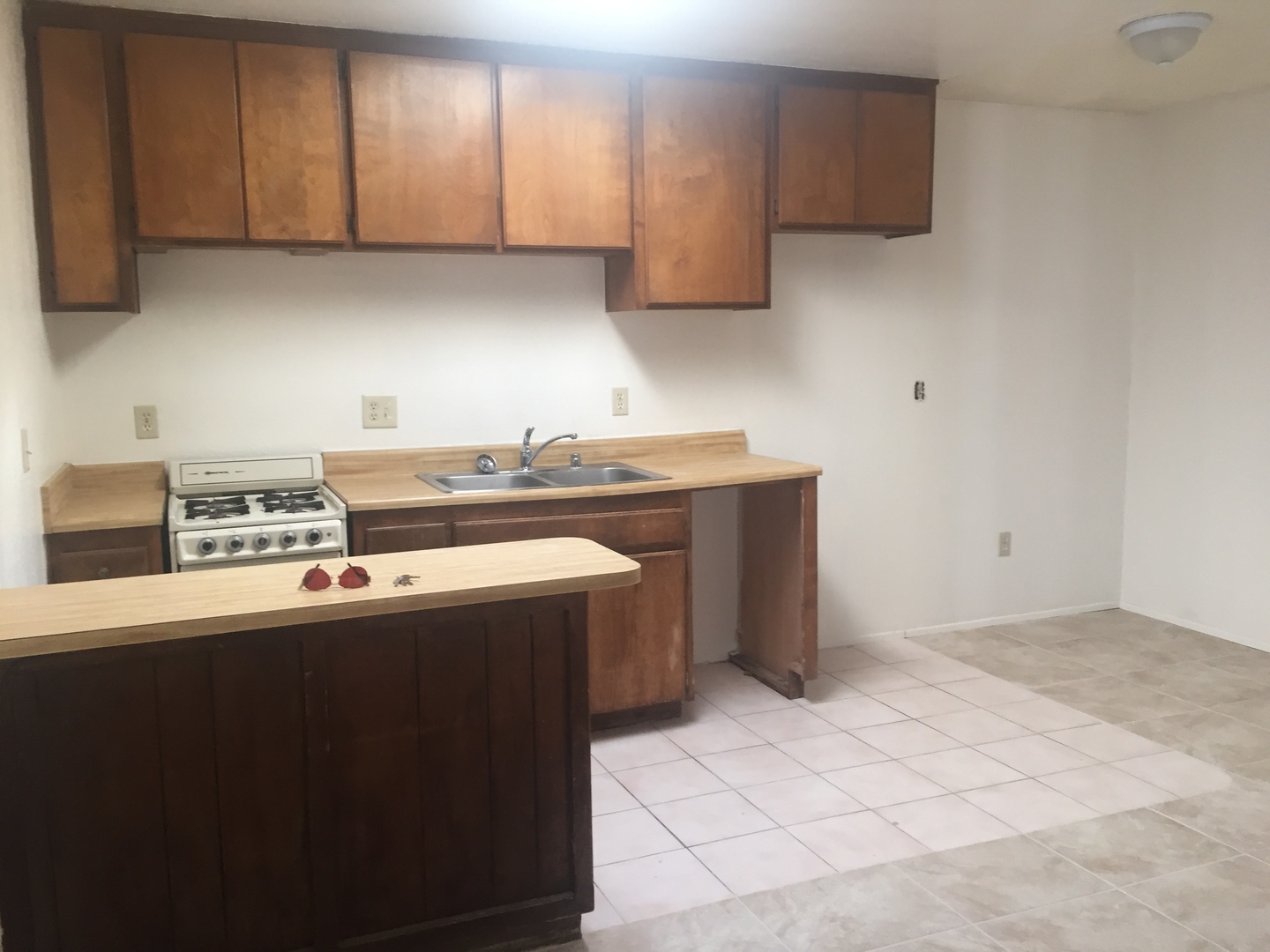 16201 Cahuenga Rd Unit 6, Victorville, CA 92394