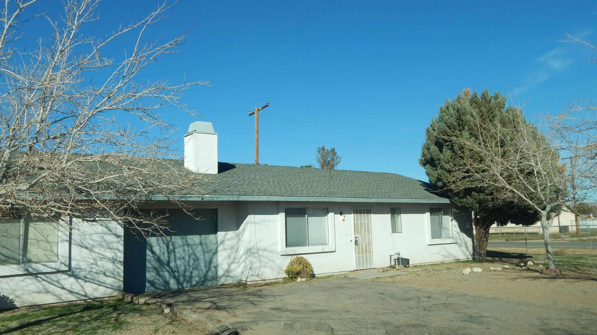 Apple Valley Apartment: 21318 Ottawa Road