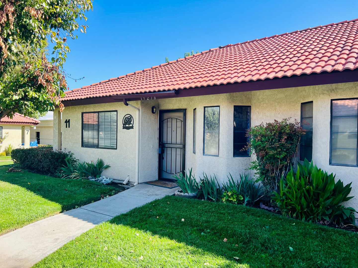 Apple Valley Townhome: 19256 Cottonwood Avenue