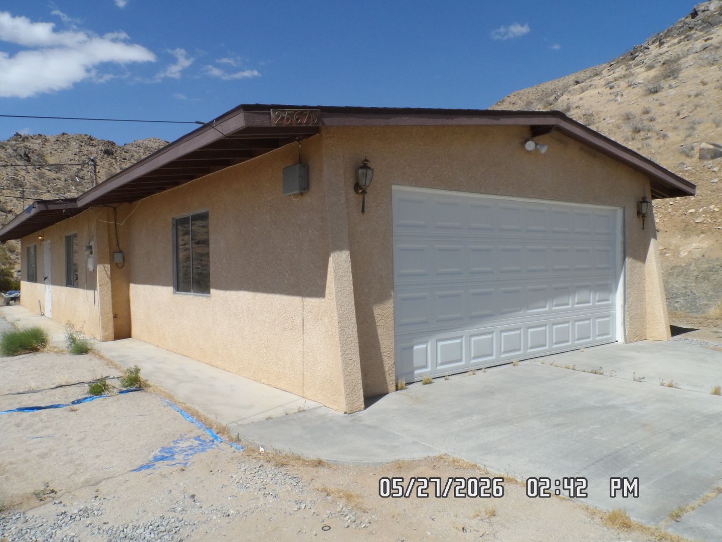 Apple Valley House: 25676 Flathead Road