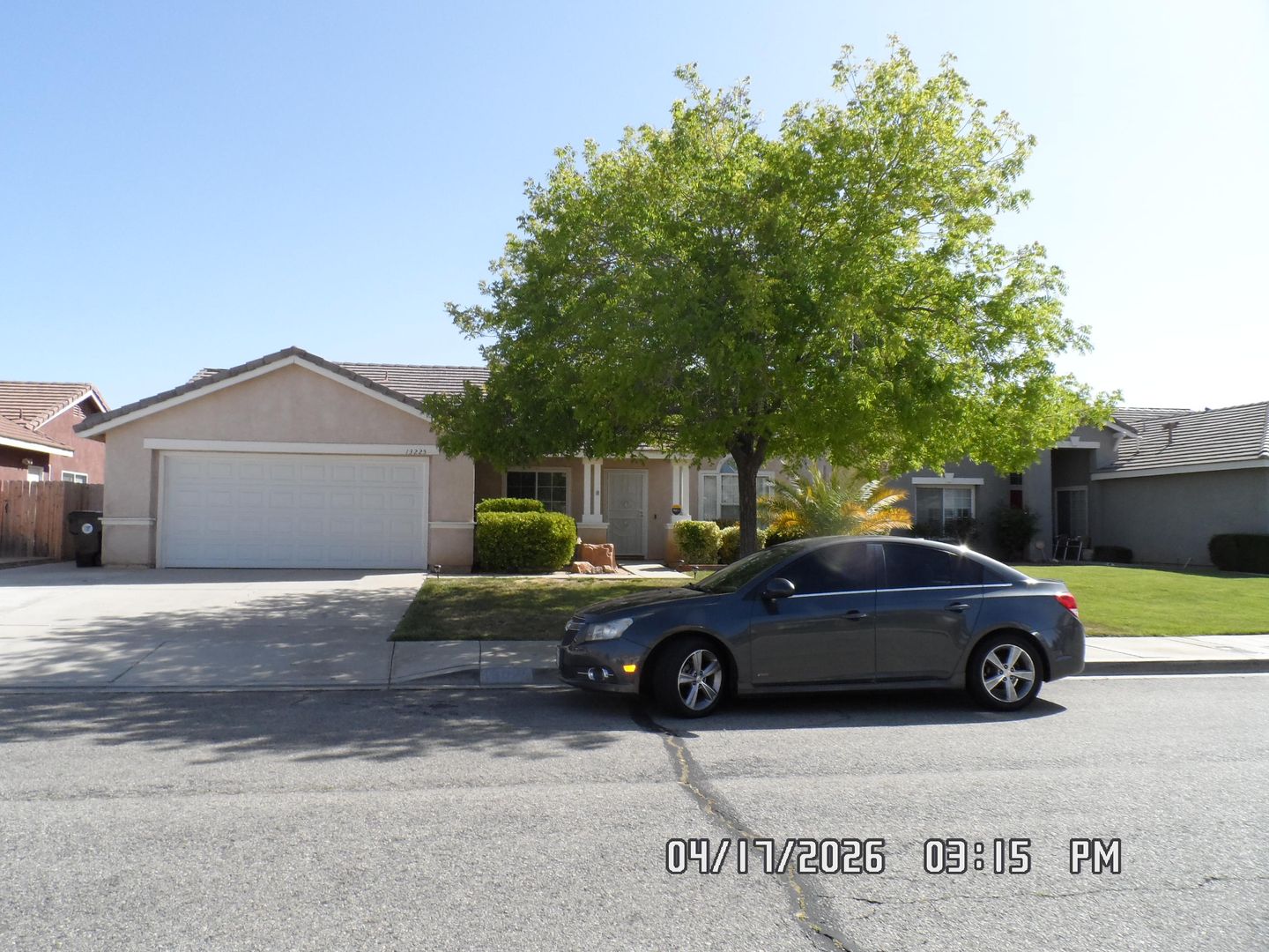 Victorville House: 13225 Davidson Circle