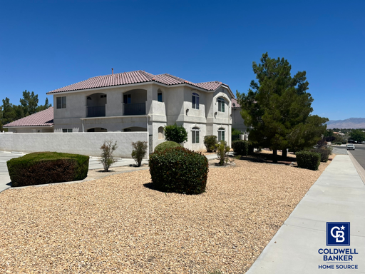 Apartment Available in Apple Valley! – photo 1