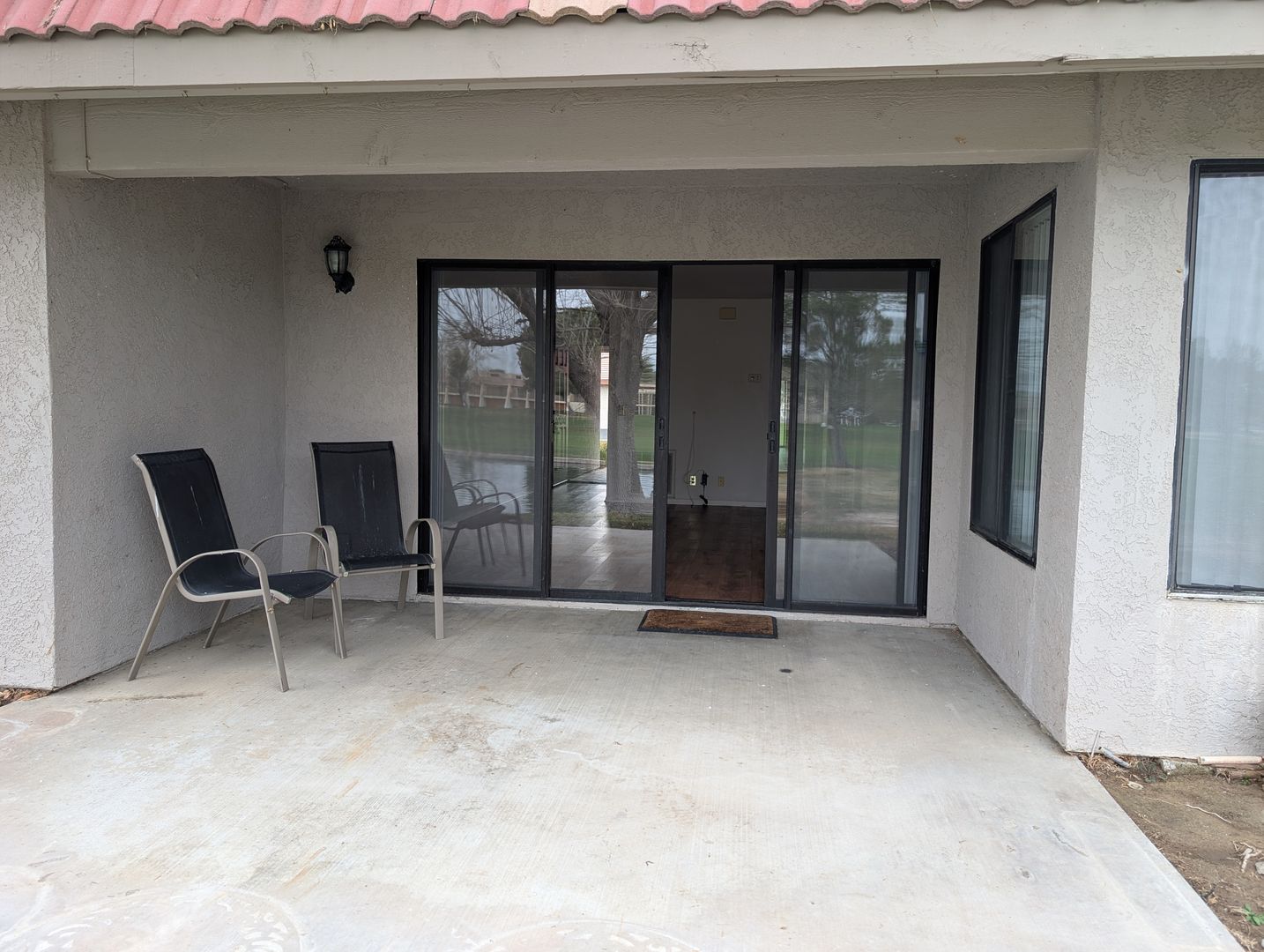 Helendale House: 27535 Lakeview Dr. #38