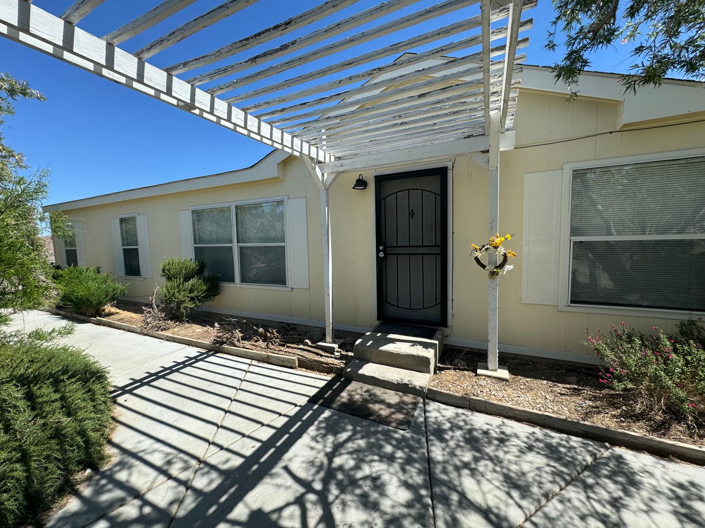 32478 Sapphire Rd., Lucerne Valley, CA 92356