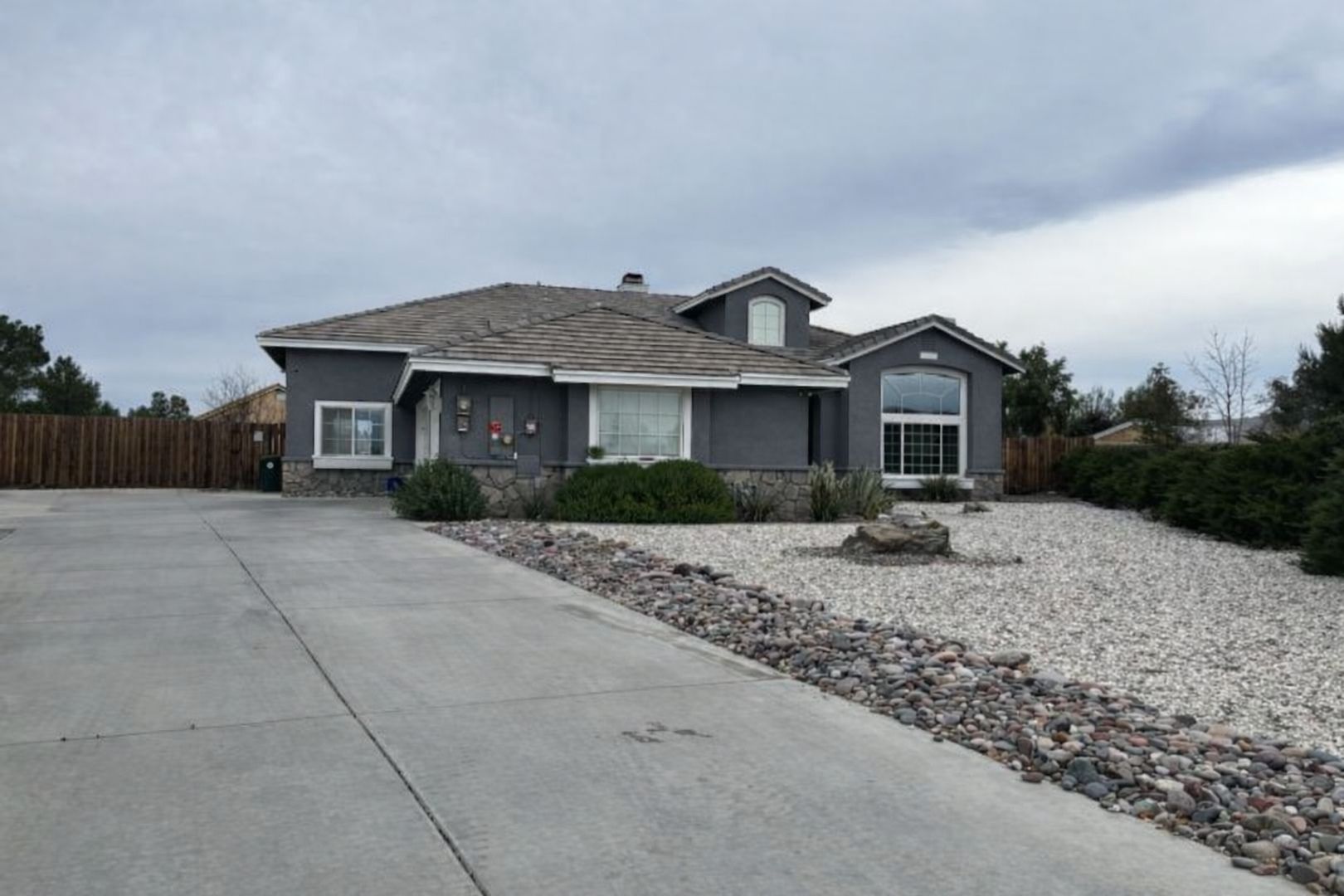 Apple Valley House: 20339 Hohokam Court
